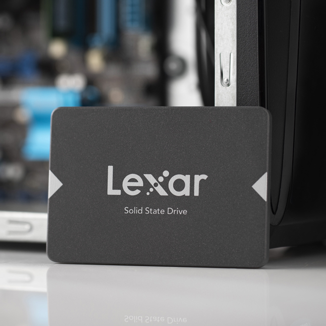 تصویر هارد لکسار SSD NS100 با ظرفیت 1 ترابایت Lexar